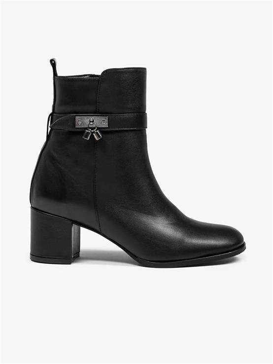 Genare Siyah Deri Kadın Bot