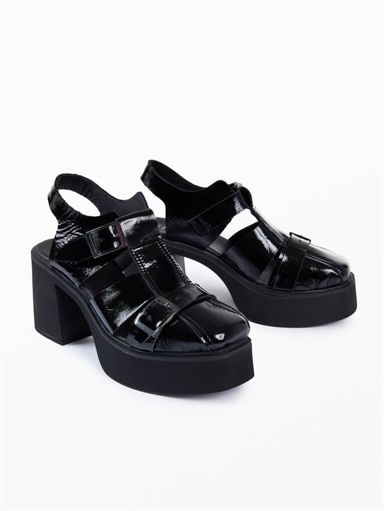 Giane Siyah Kırışık Rugan Kadın Topuklu Sandalet