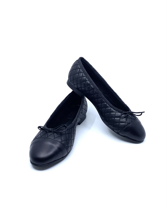 Giza Siyah Kapitone Deri Fiyonklu Babet