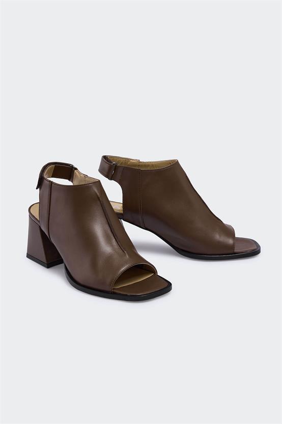Liliw Soft Kahve Deri Kadın Topuklu Sandalet