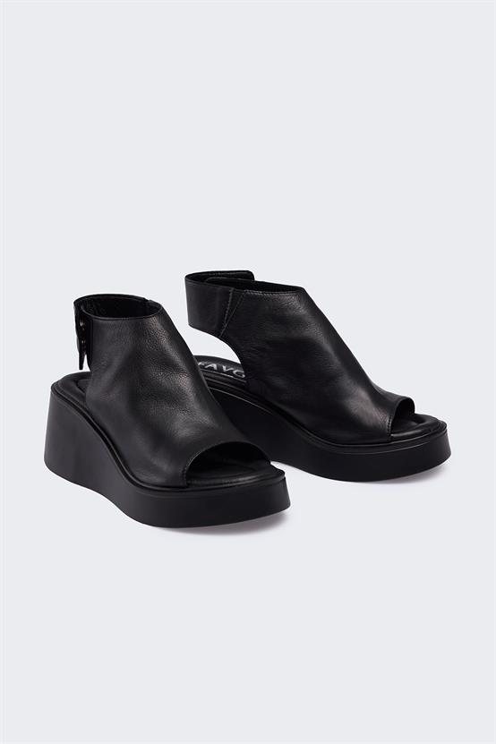 Linndy Siyah Deri Kadın Sandalet