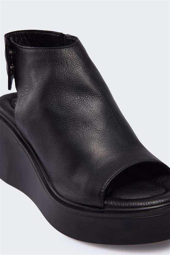 Linndy Siyah Deri Kadın Sandalet