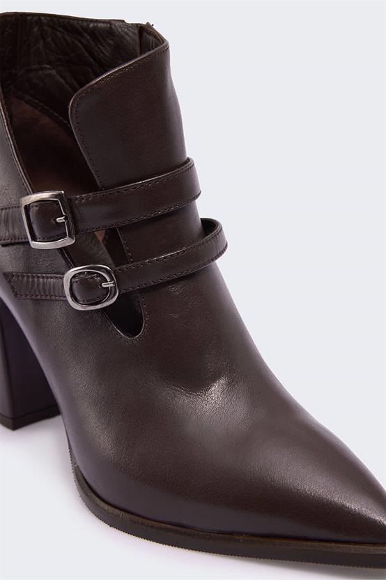 Lippte Kahve Deri Kadın Bot