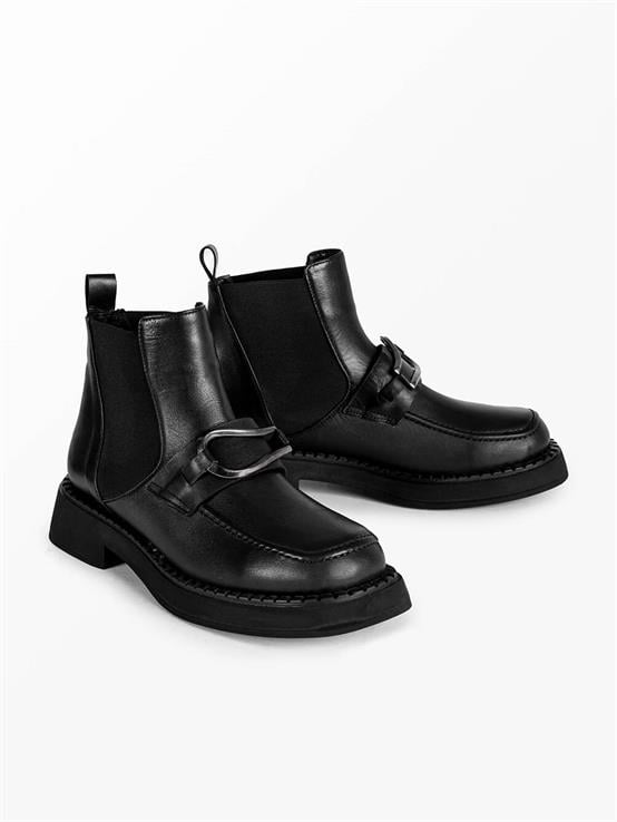 Lisse Siyah Deri Kadın Bot