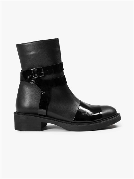 Favgi 2424 Siyah Deri Siyah Rugan Kadın Bot