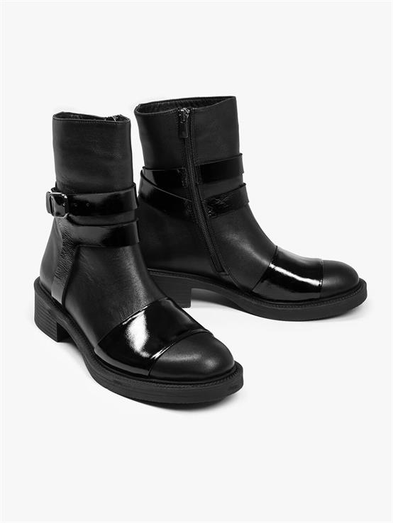 Favgi 2424 Siyah Deri Siyah Rugan Kadın Bot