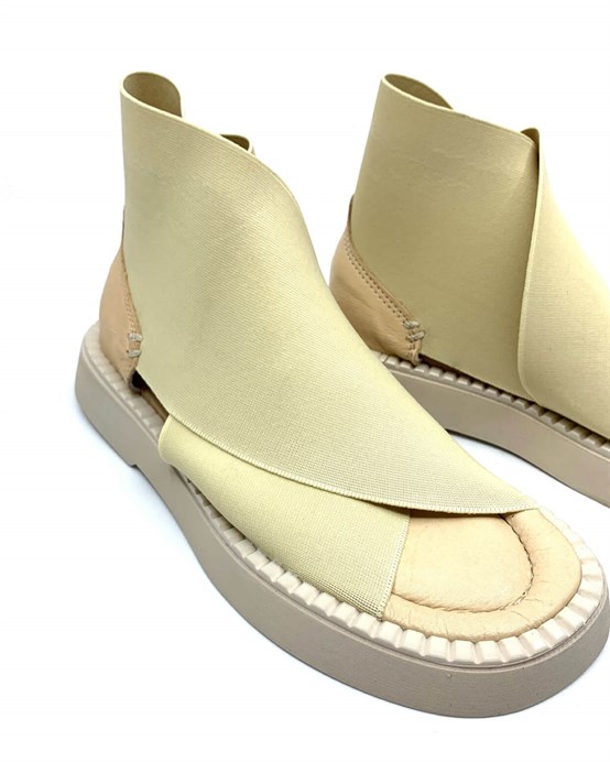 Marra Bej Deri Bej Lastik Kadın Sandalet