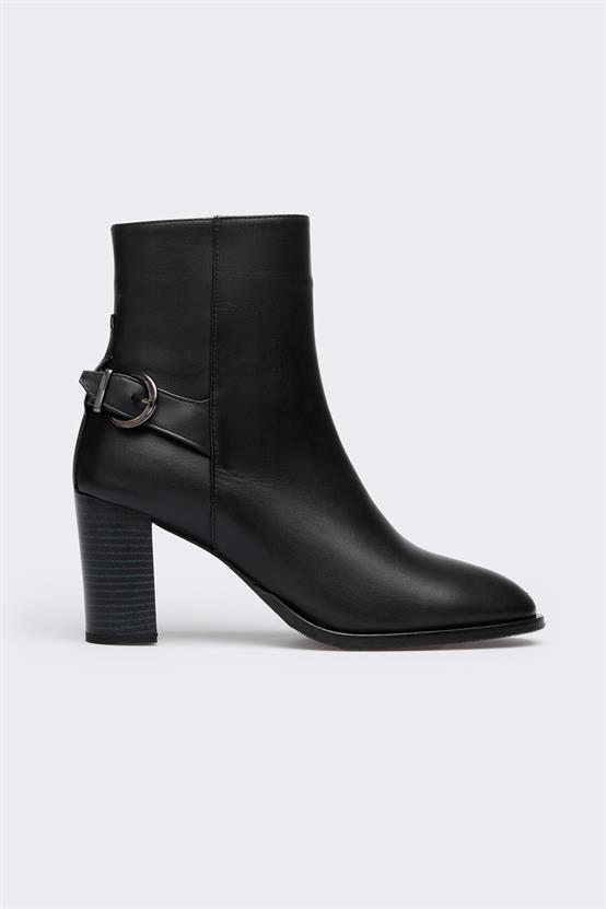 Moti Siyah Deri Kadın Bot