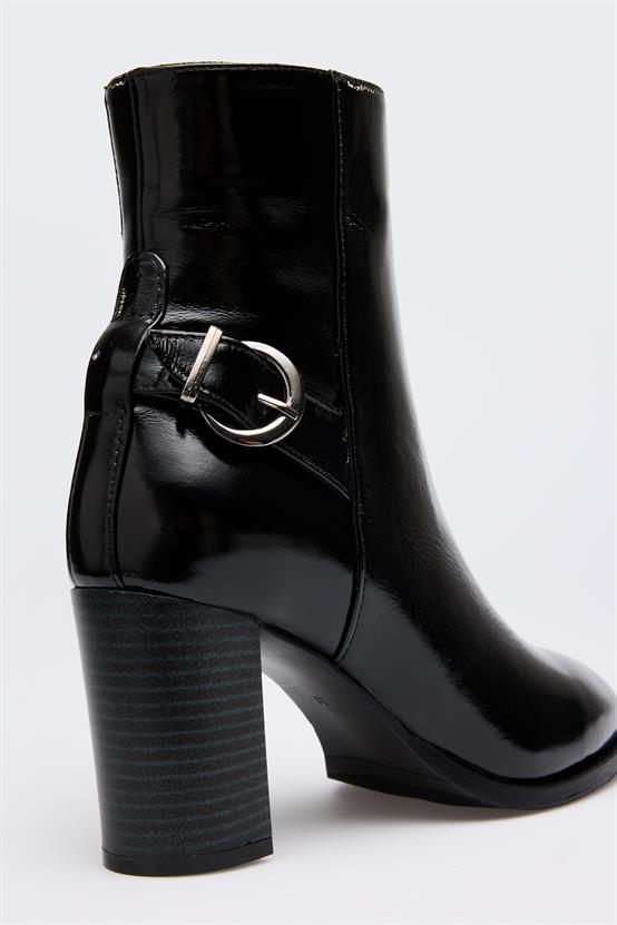 Moti Siyah Kırışık Rugan Kadın Bot