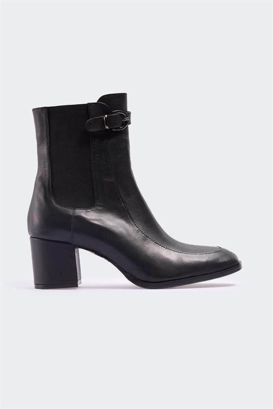 Noppea Siyah Deri Kadın Bot