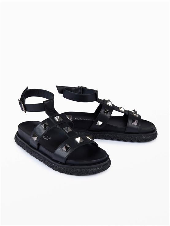 Perri Siyah Deri Kadın Sandalet