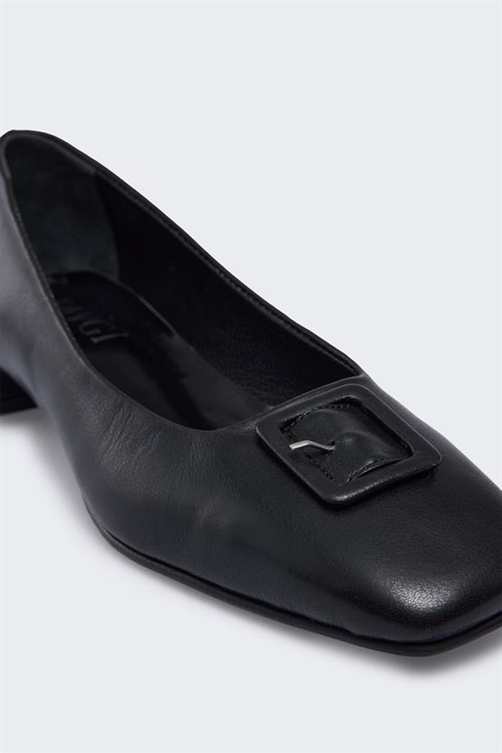 Arueno Siyah Deri Kadın Babet