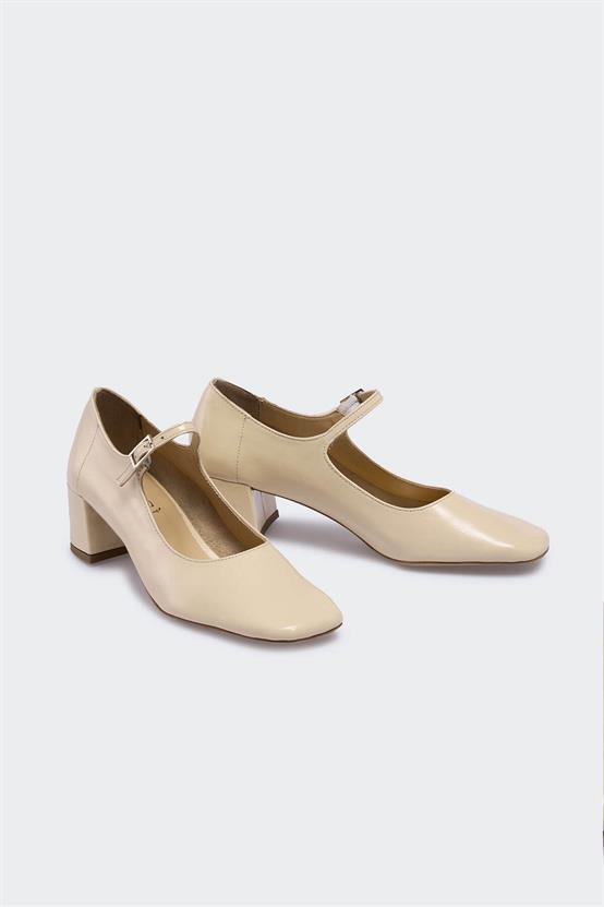 Rufafuv Bej Kırışık Rugan Kadın Günlük Ayakkabı