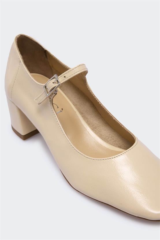 Rufafuv Bej Kırışık Rugan Kadın Günlük Ayakkabı