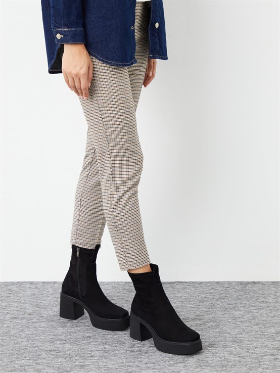 Stanle Siyah Süet Kadın Bot