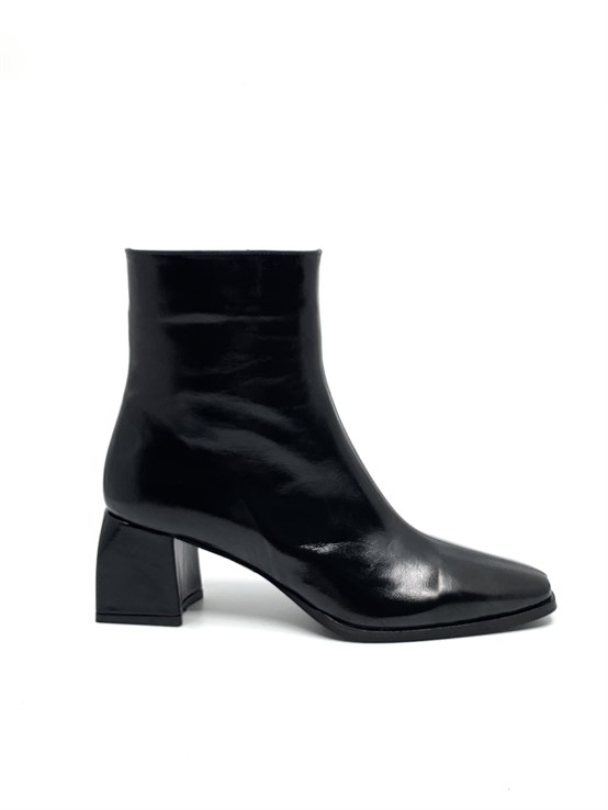 Favgi 2525 Siyah Rugan Kadın Bot