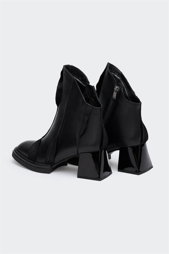 Viau Siyah Deri Kadın Bot