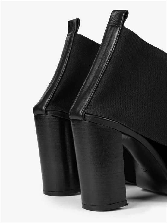 Vive Siyah Lastik Kadın Topuklu Ayakkabı