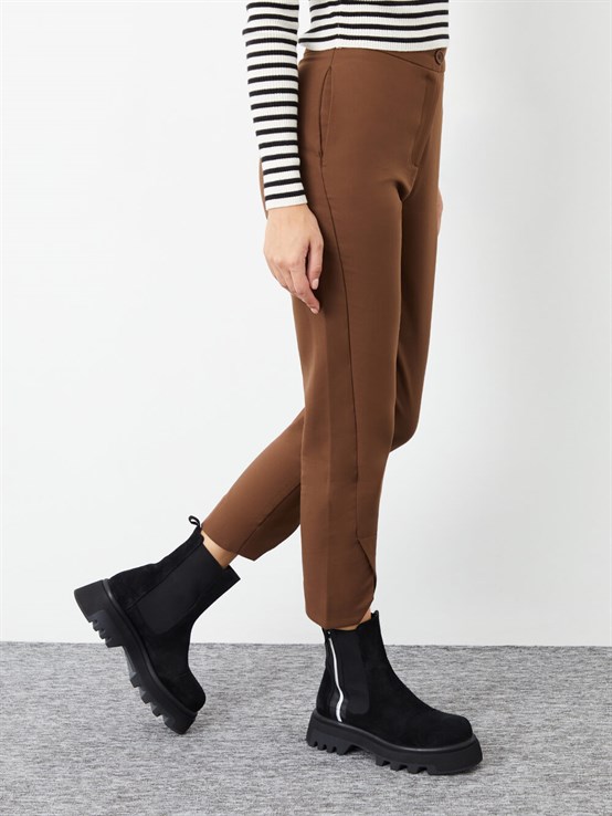 Yael Siyah Süet Kadın Bot