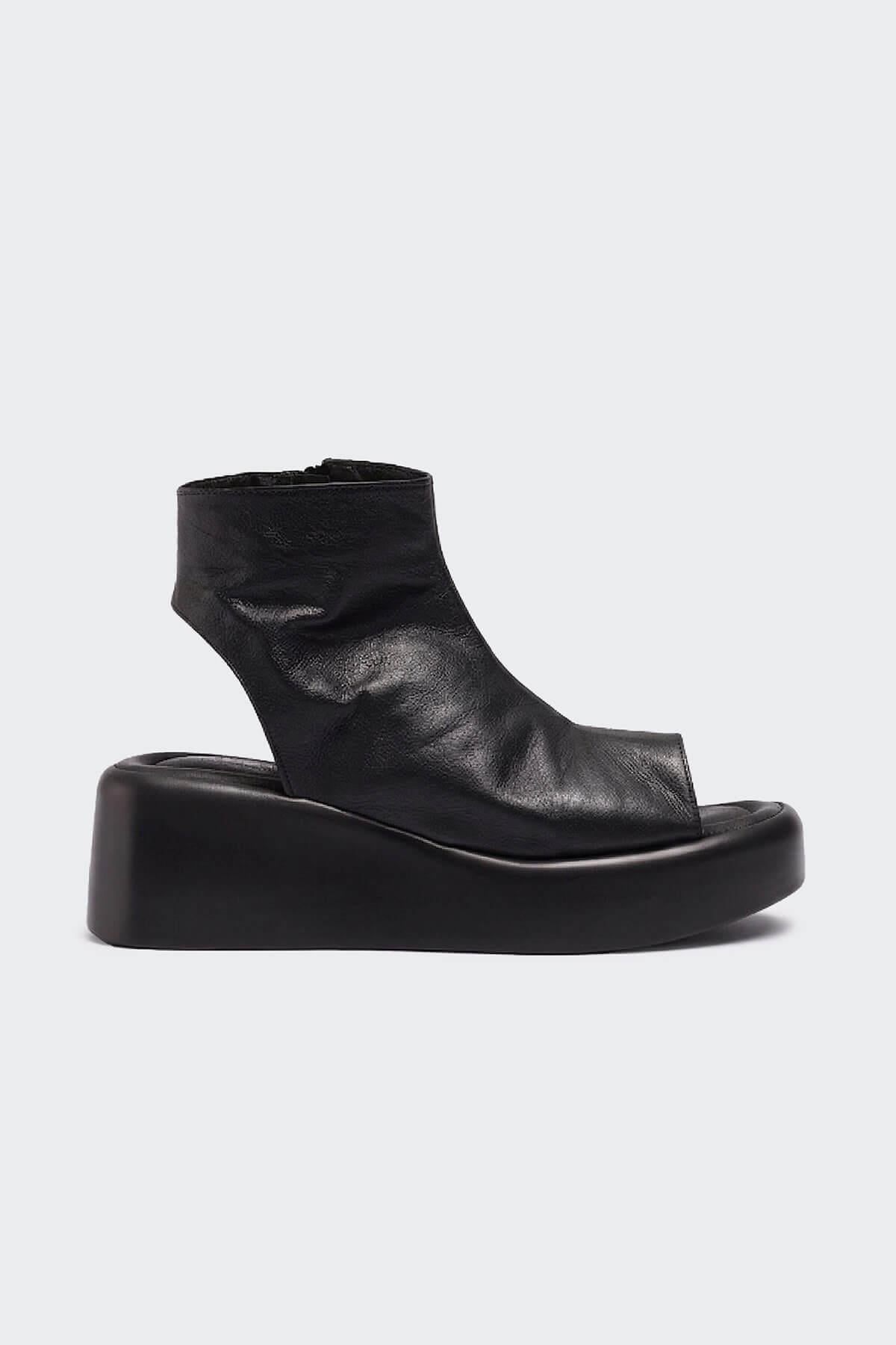 500 Siyah Deri Kadın Sandalet