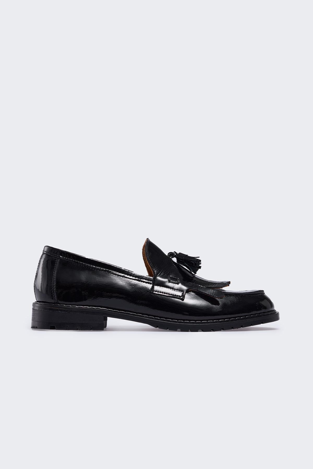 Frank Siyah Kırışık Rugan Kadın Loafer