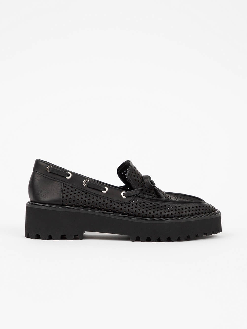 Nodeo Siyah Zımbalı Deri Kadın Loafer