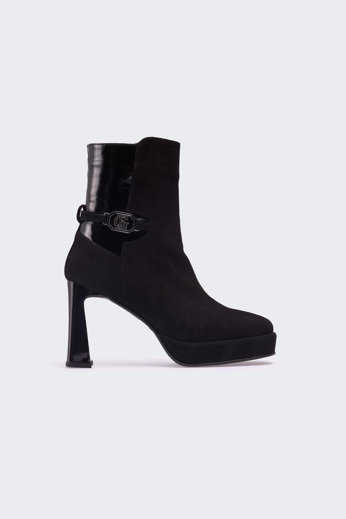 Razza Siyah Süet Kadın Bot