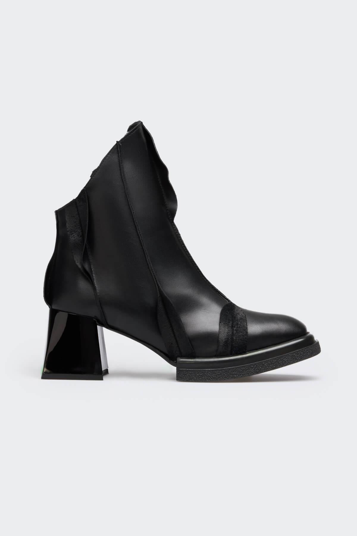 Viau Siyah Deri Kadın Bot