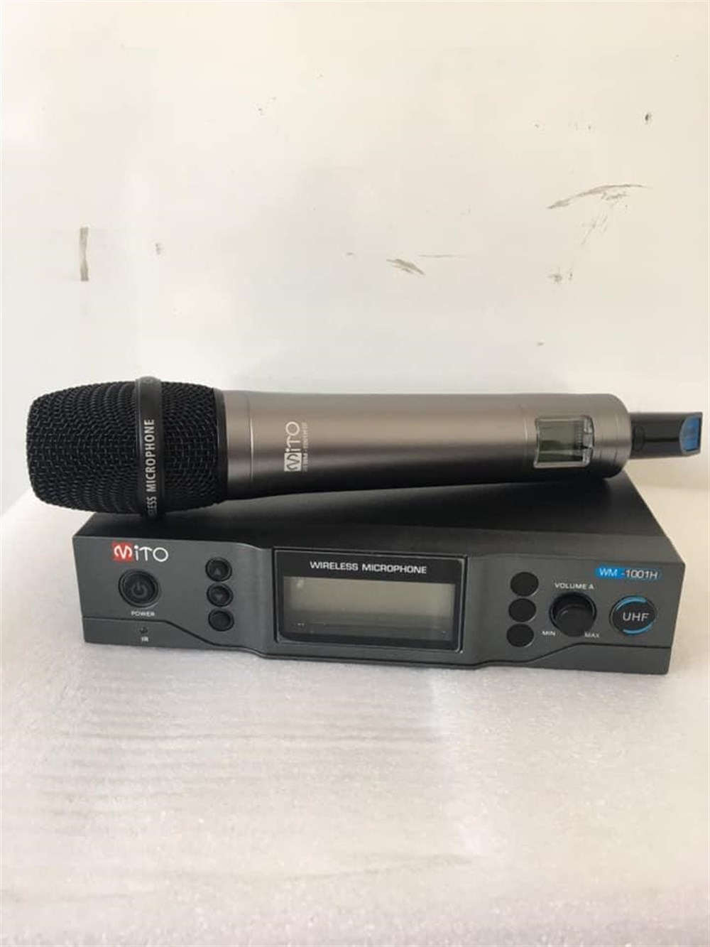 MİTO WM-1002 H TEK EL UHF 100 SEÇİLEBİLİR FREAKANS TELSİZ MİKROFON