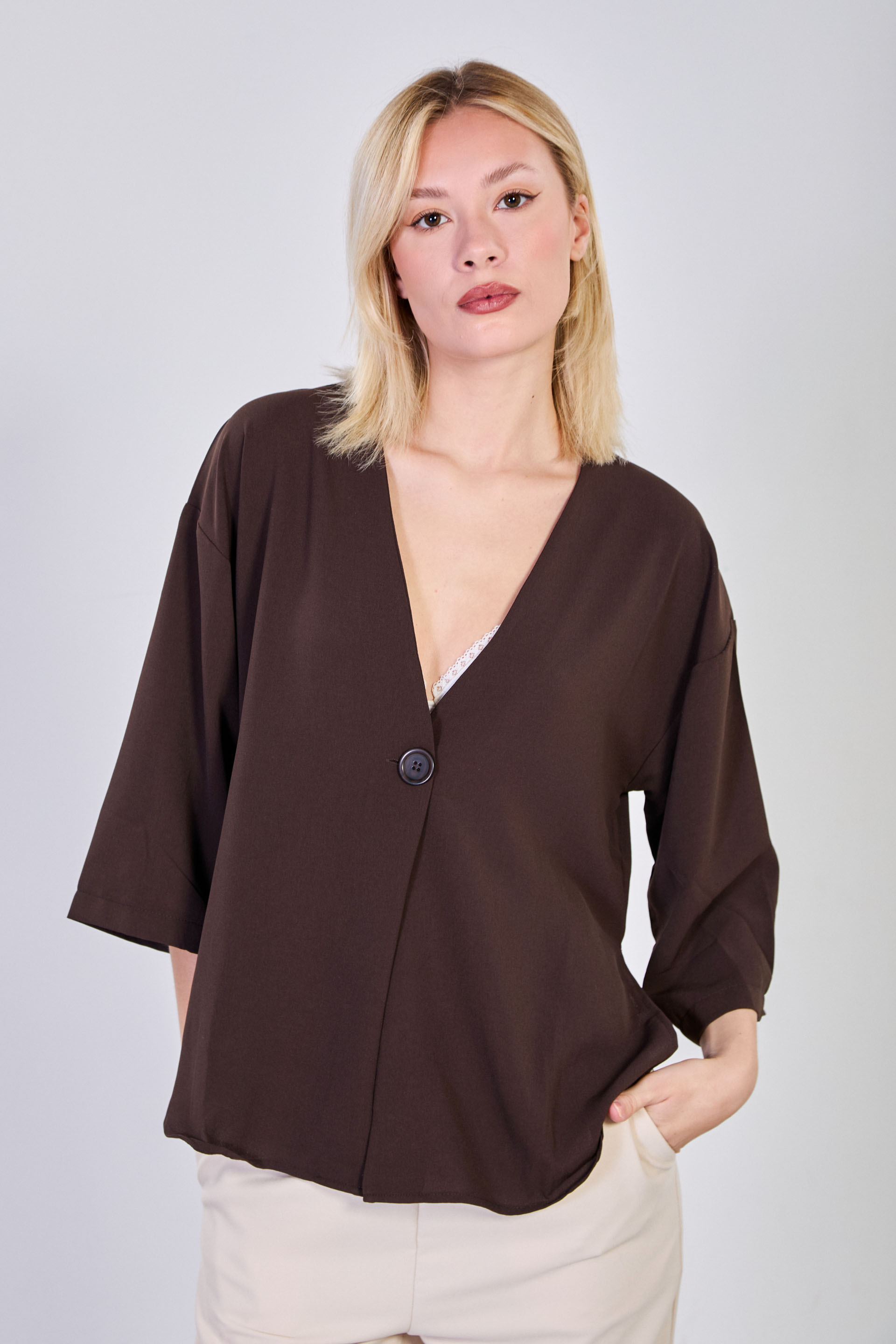 Kadın Yanları Yırtmaçlı Tek Düğmeli Bluz - Acı Kahve