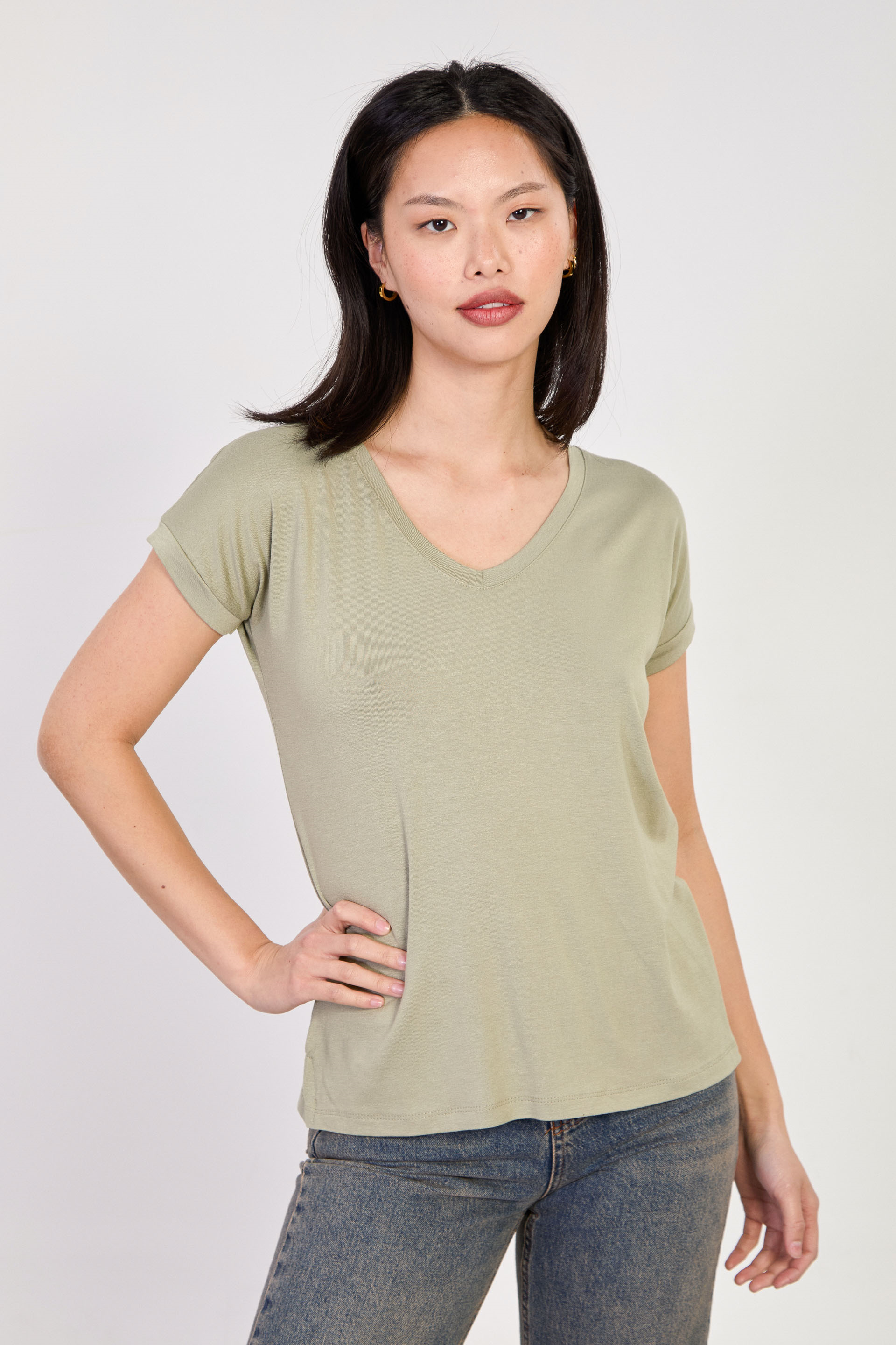 	Kadın V Yaka Yırtmaçlı T-Shirt - Olive Yeşil