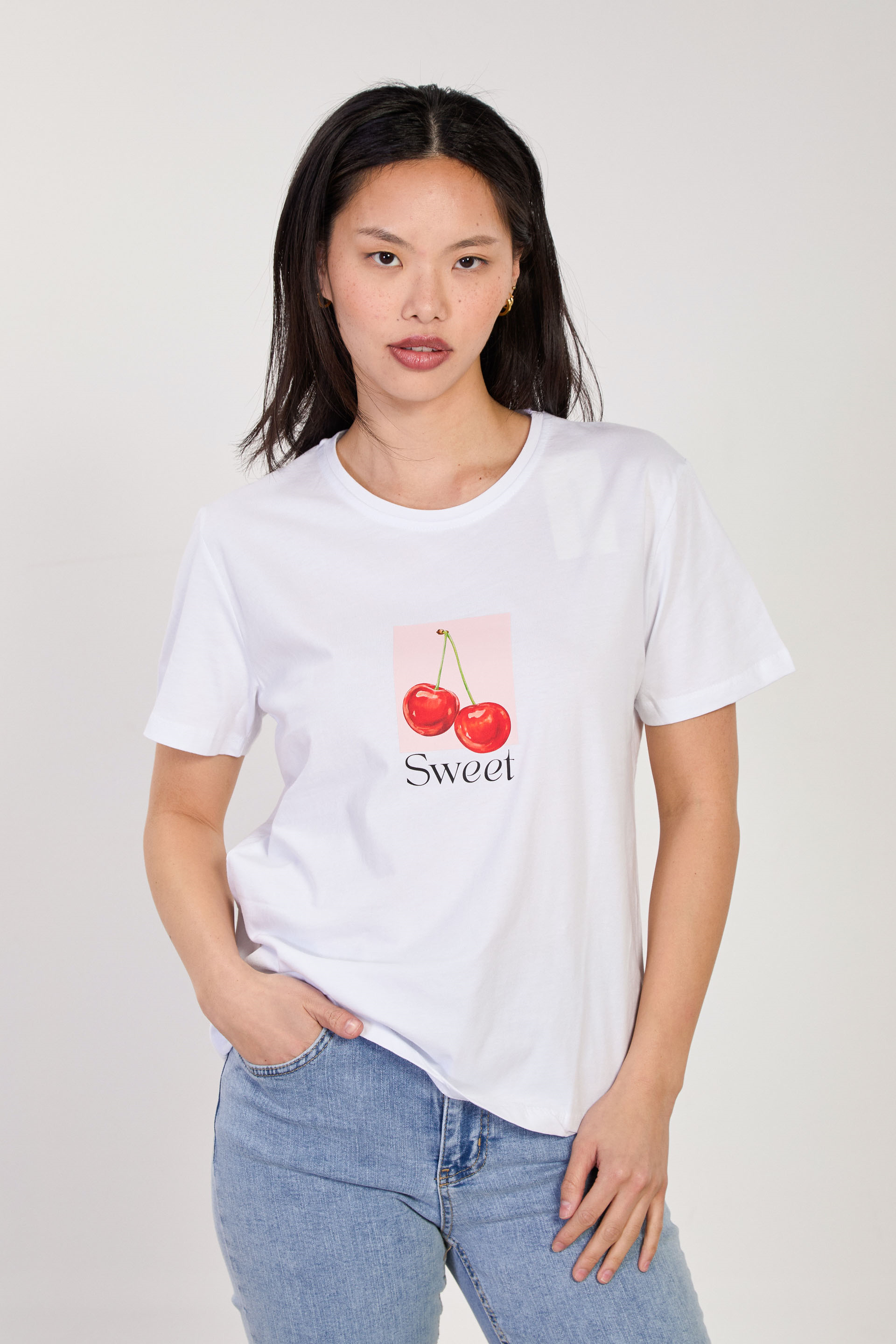 Kadın Kiraz Baskılı T-Shirt - Beyaz