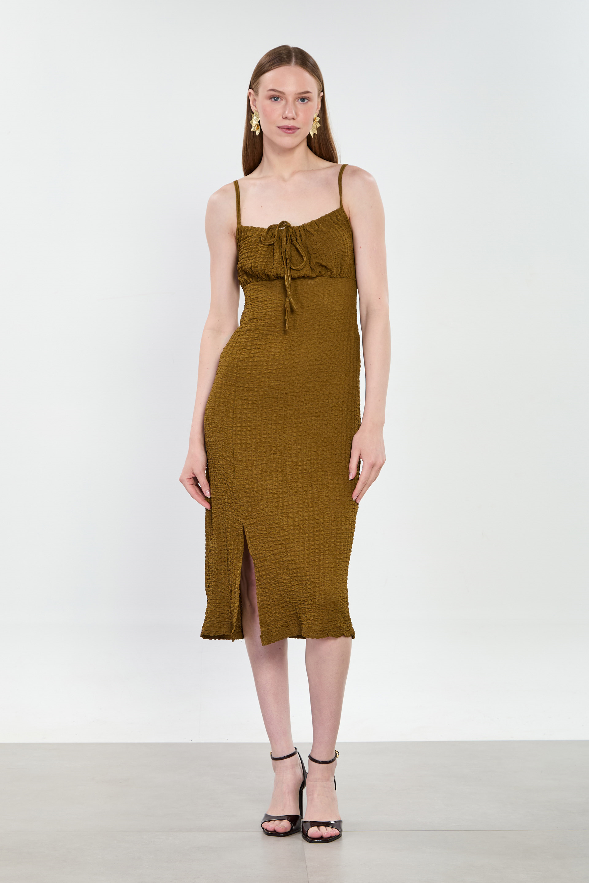 Kadın Göğüs Bağlamalı Yandan Yırtmaçlı Elbise - Yağ Yeşili