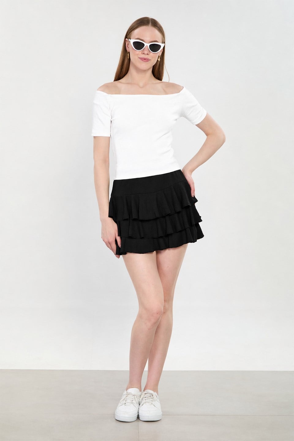 Kadın Fırfırlı Mini Etek - Siyah