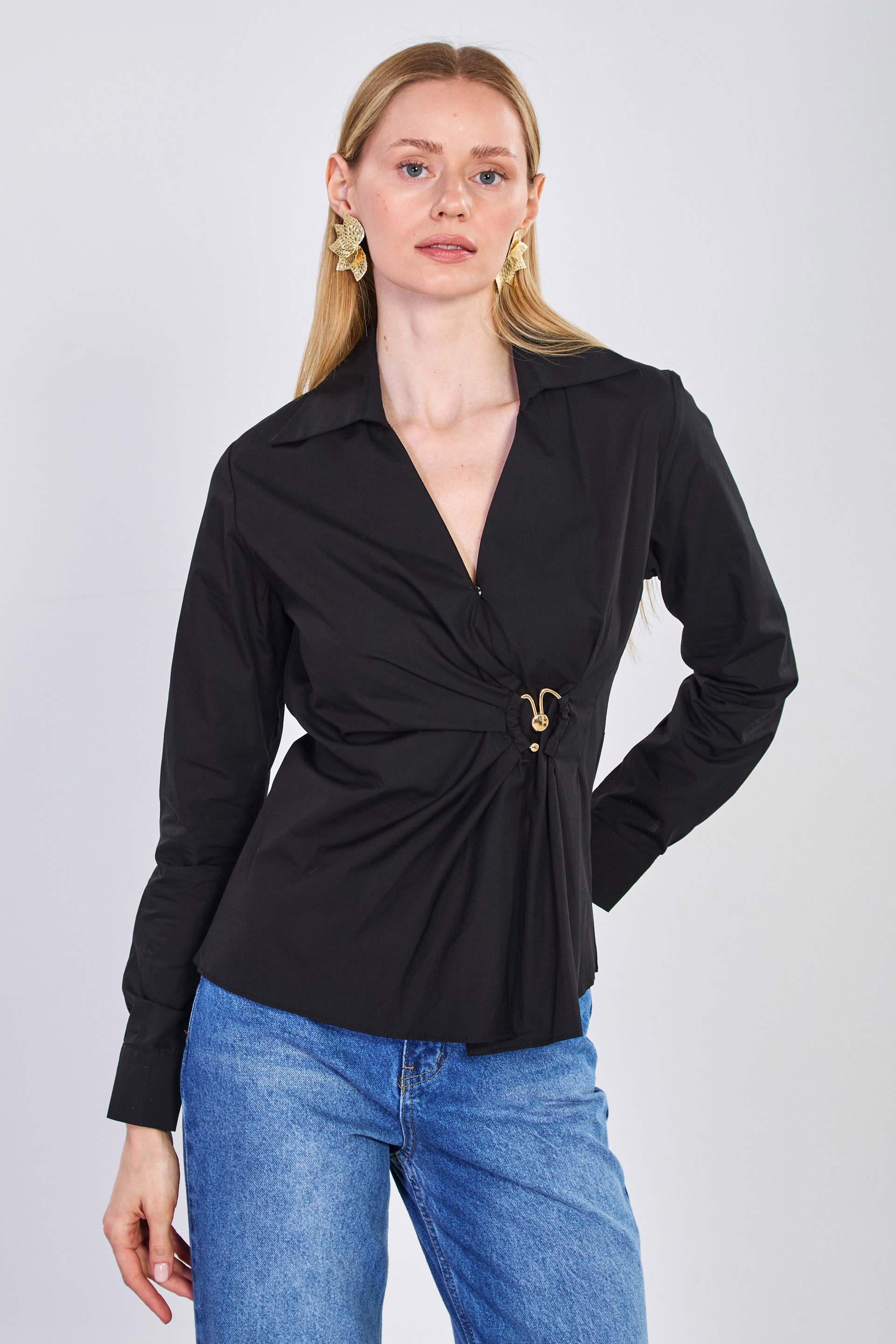 Kadın Kruvaze Yaka Yandan Toka Geçmeli Bluz - Siyah