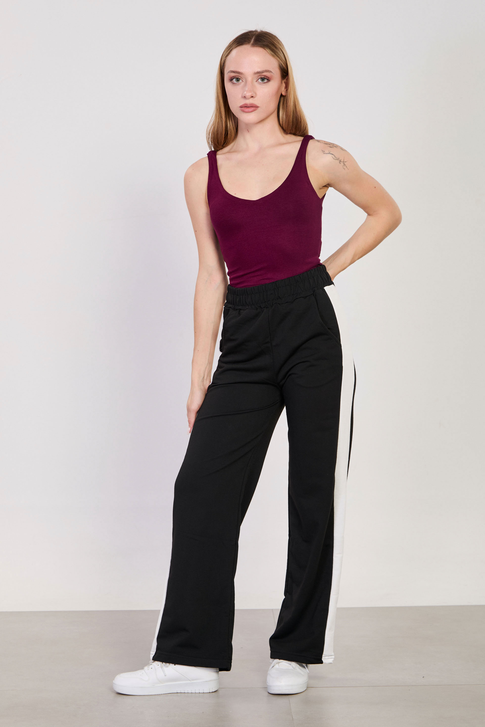 Kadın Beli Lastikli Yanları Biyeli Bol Eşofman Altı - Siyah