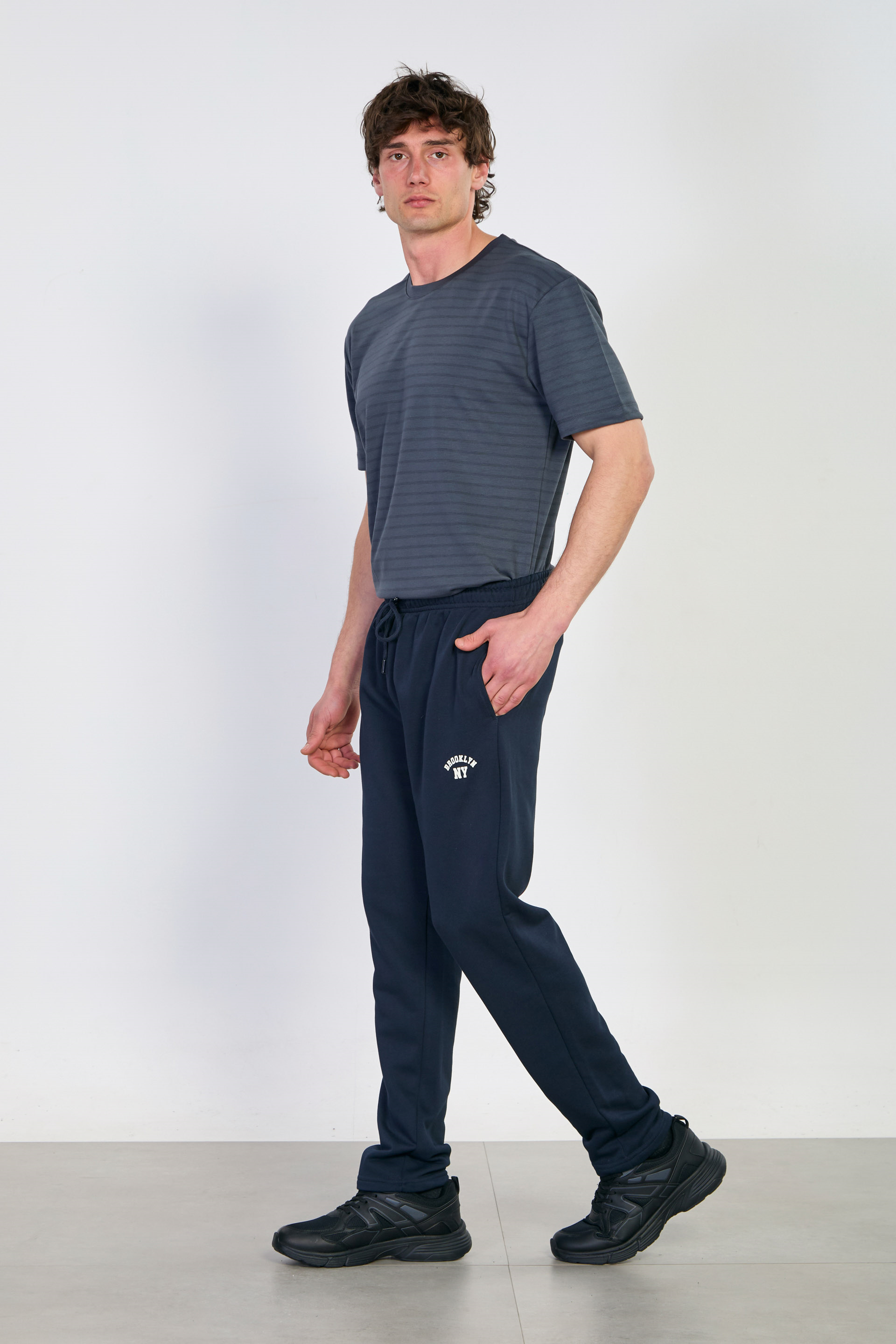 Erkek Brooklyn Baskılı Bol Paça Eşofman Altı - Lacivert