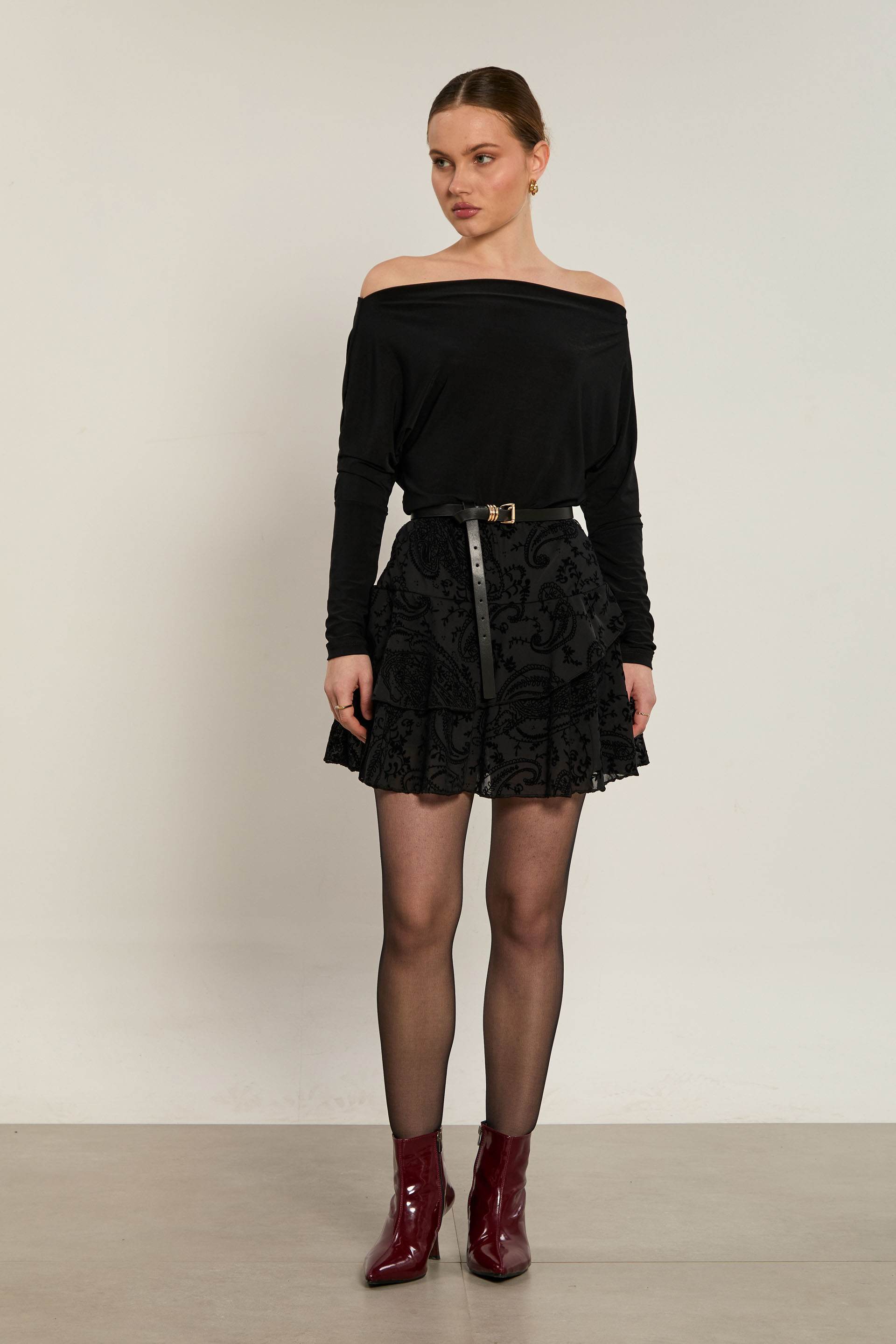 Kadın Flok Baskılı Fırfırlı Şort Etek - Siyah