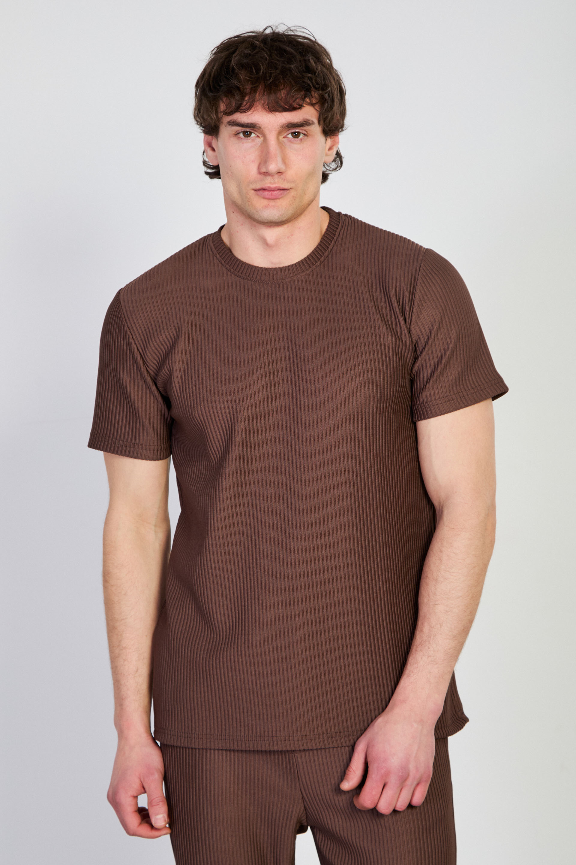 Erkek Fitilli Bisiklet Yaka T-Shirt - Kahve