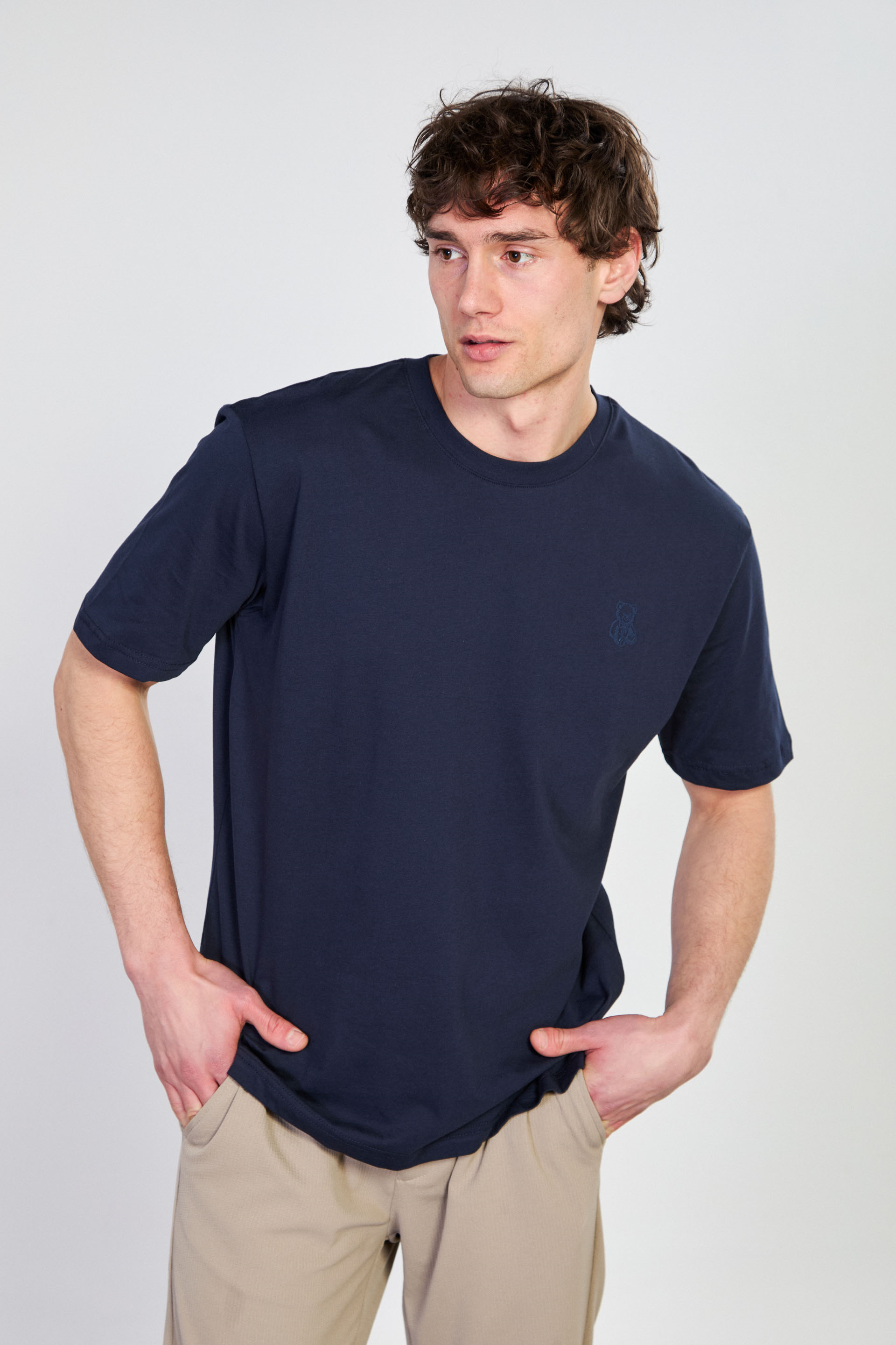 Erkek Ayı Nakışlı Bisiklet Yaka T-Shirt - İndigo