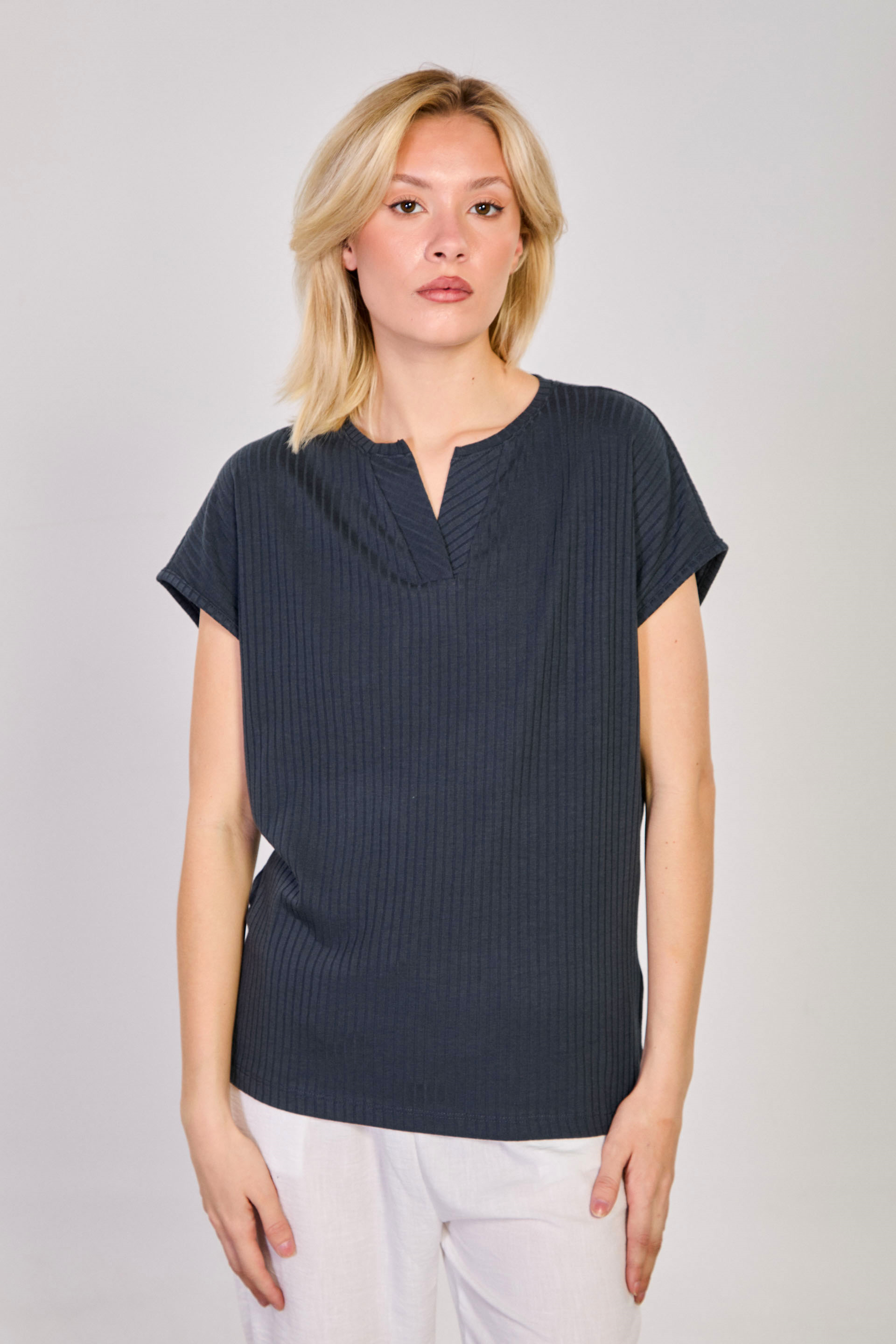 Kadın V Yaka Kısa Kollu Fitilli T-Shirt - Antrasit