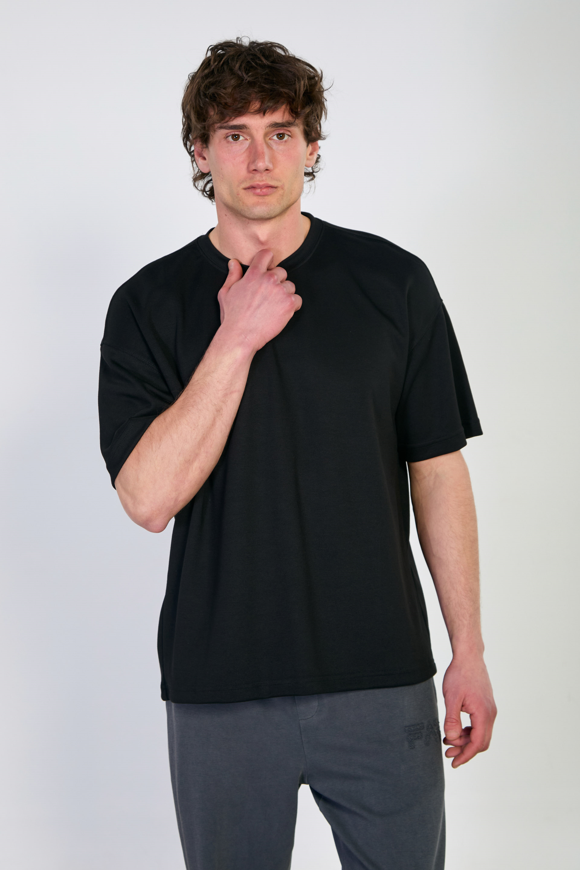 Erkek Bisiklet Yaka Regular Fit T-Shirt - Siyah