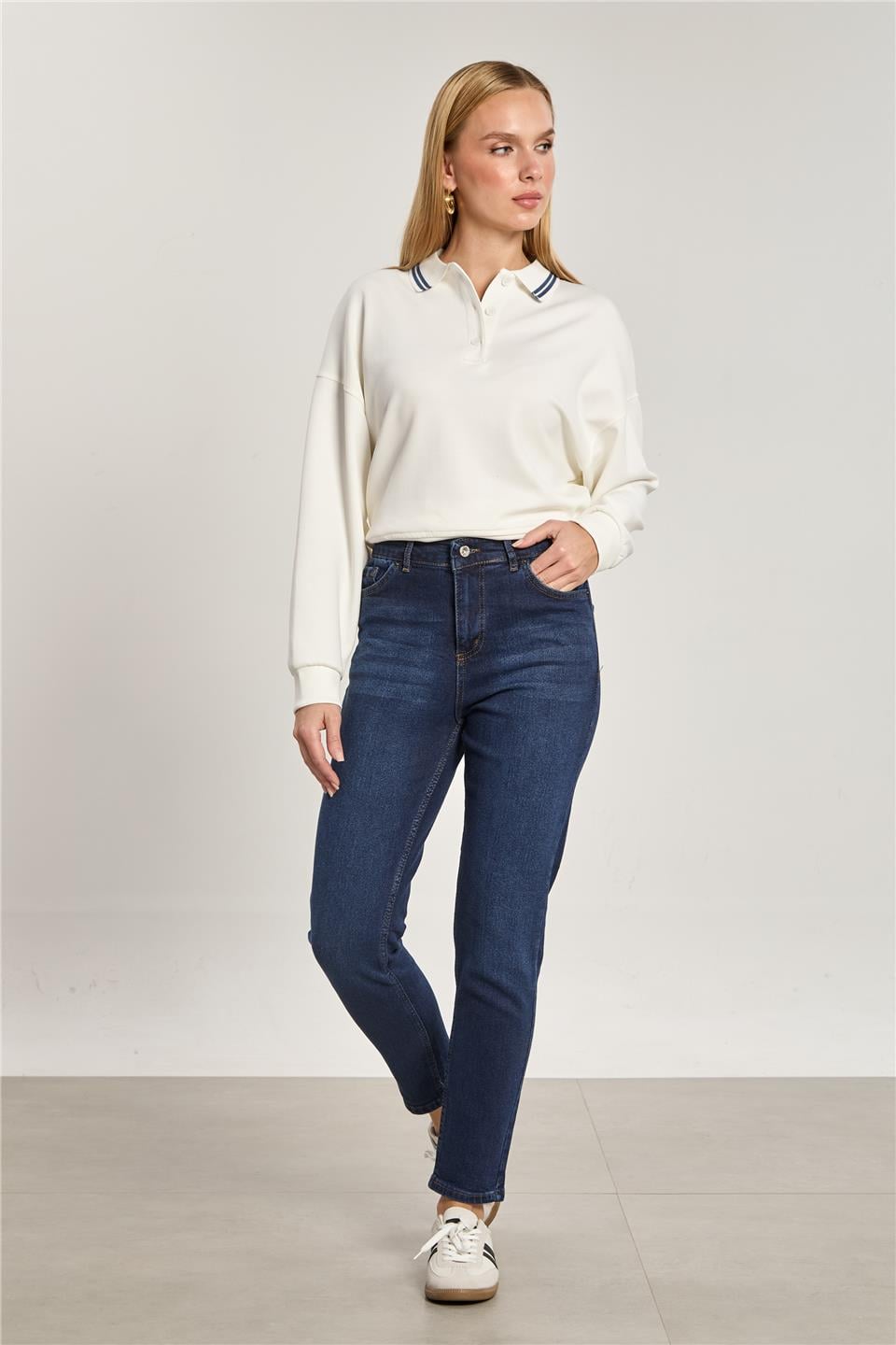 Kadın Likralı Mom Jean Pantolon - Taşlanmış Lacivert