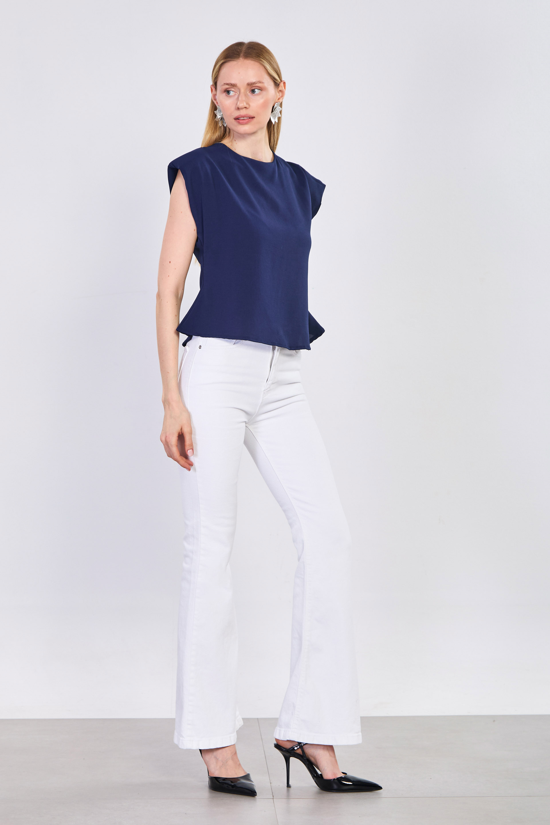 Kadın J74 İspanyol Paça Jean Pantolon - Beyaz