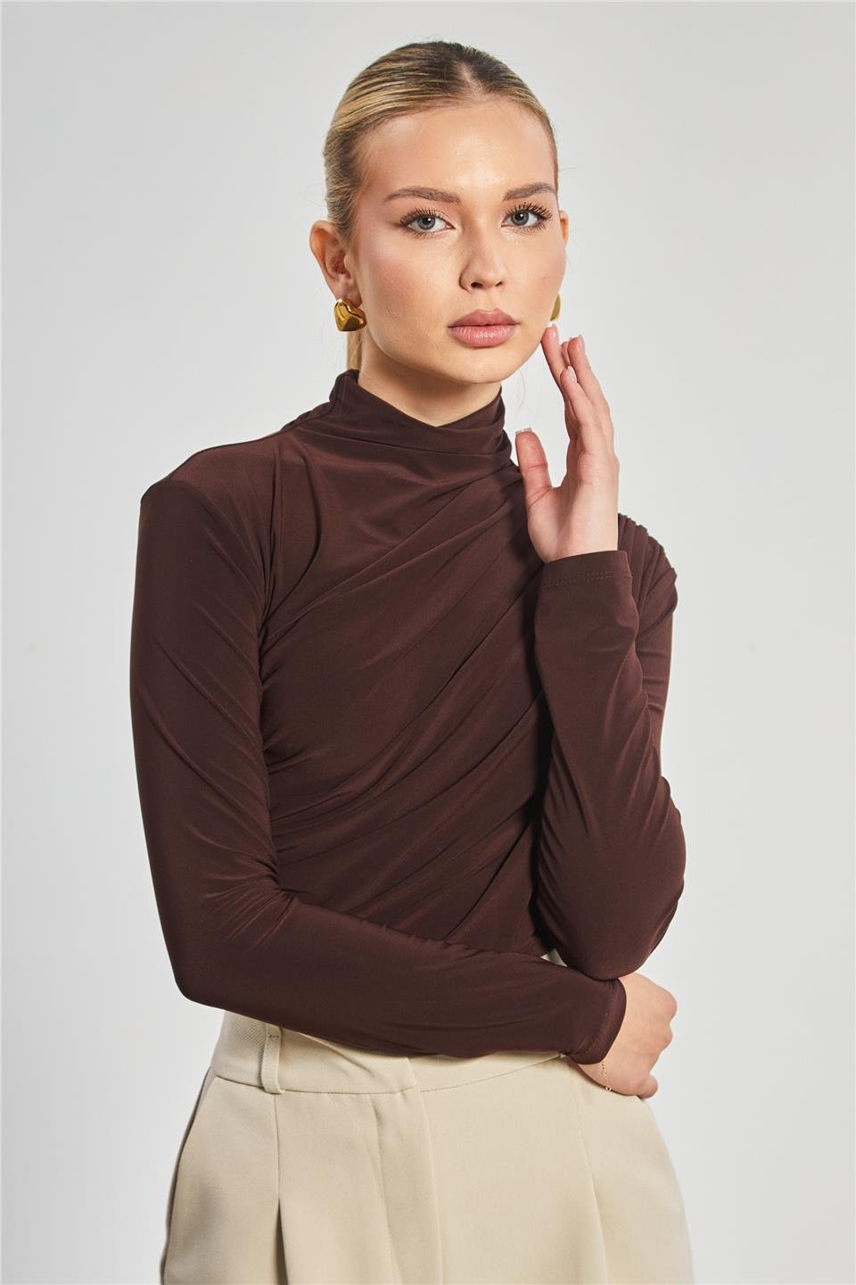 Kadın Drapeli Uzun Kollu Bluz - Kahve