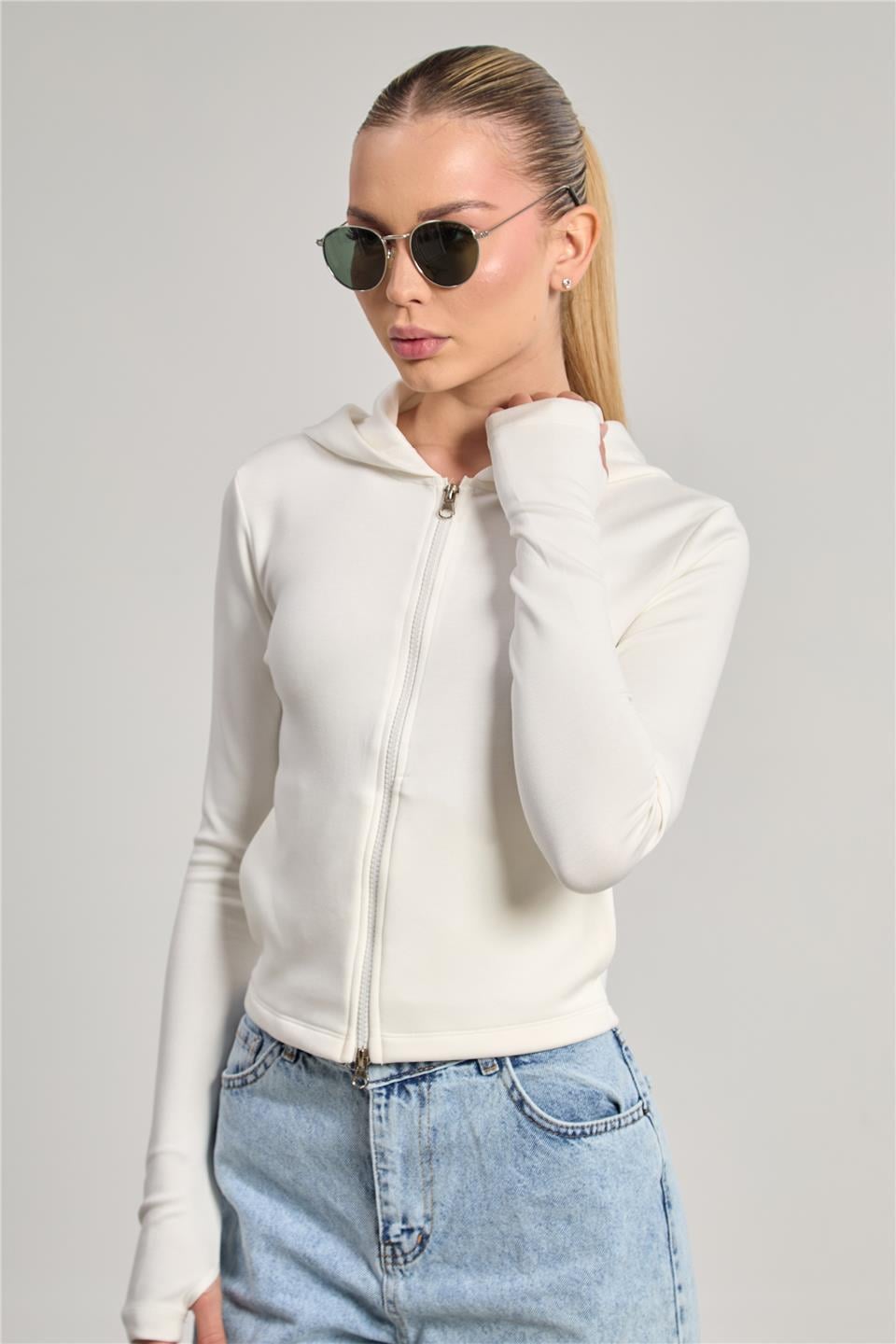 Kadın Parmak Geçmeli Fermuarlı Sweatshirt - Ekru