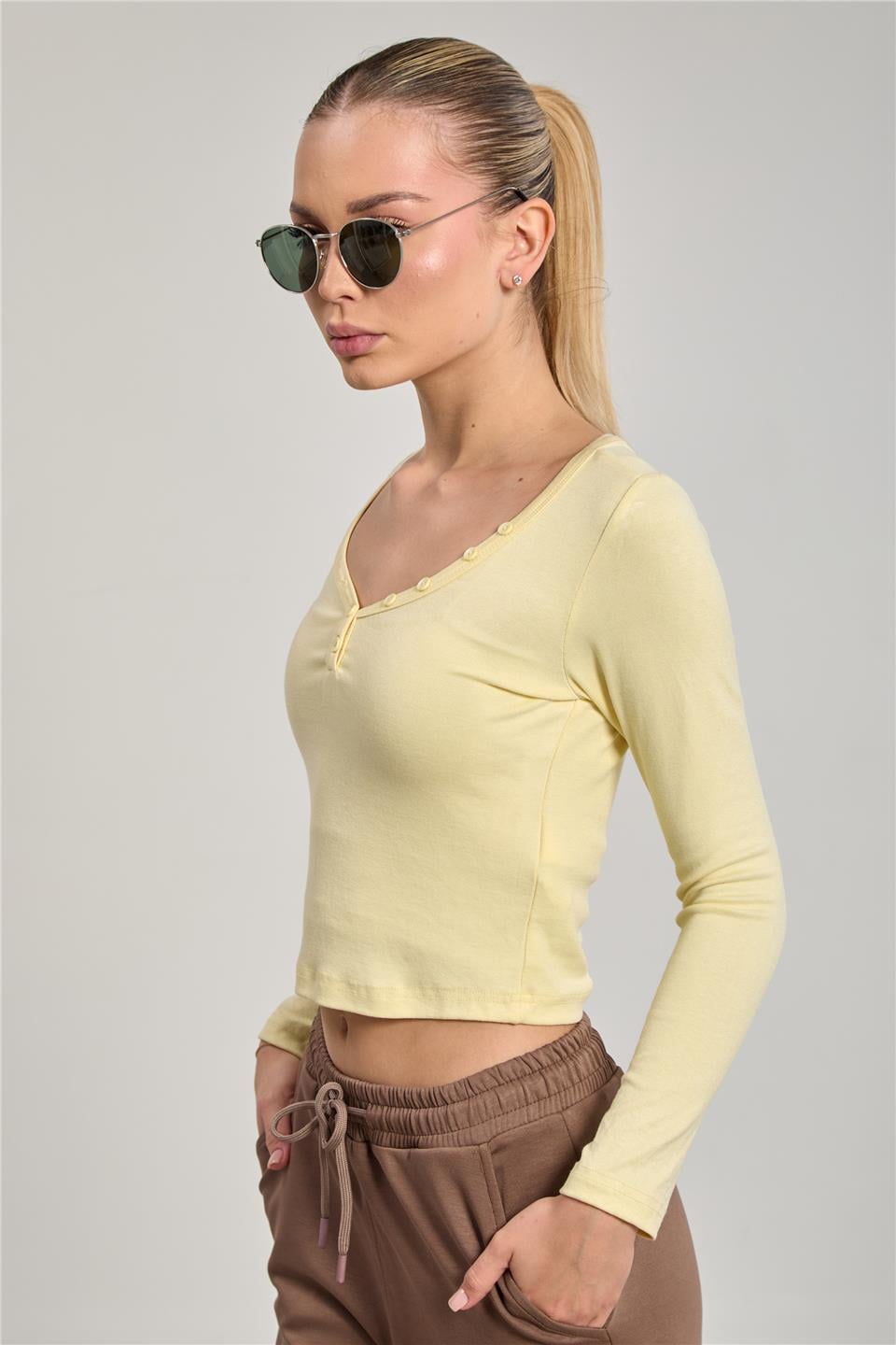 Kadın Yaka Düğmeli Uzun Kol Body - Sarı