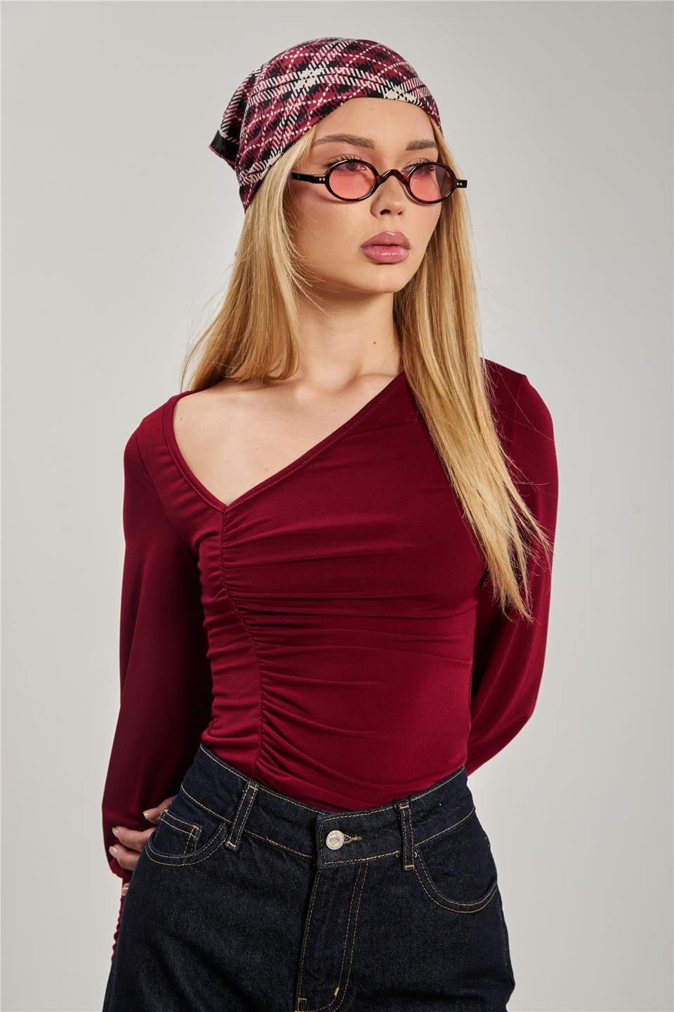 Kadın Yan V Yaka Büzgülü Bluz - Bordo