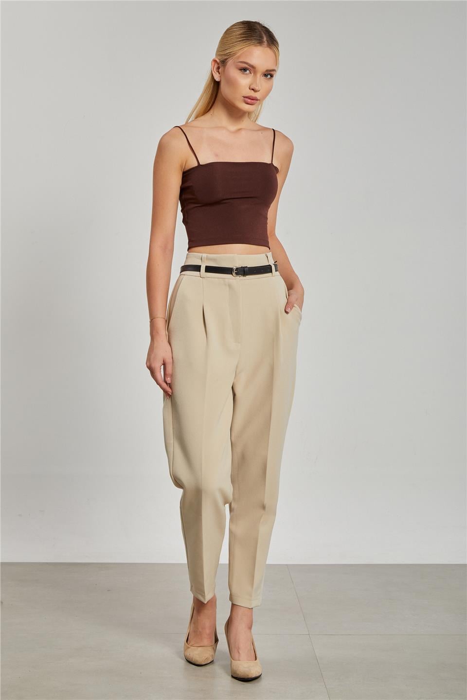 Kemerli havuç kumaş pantolon-3790 Taş