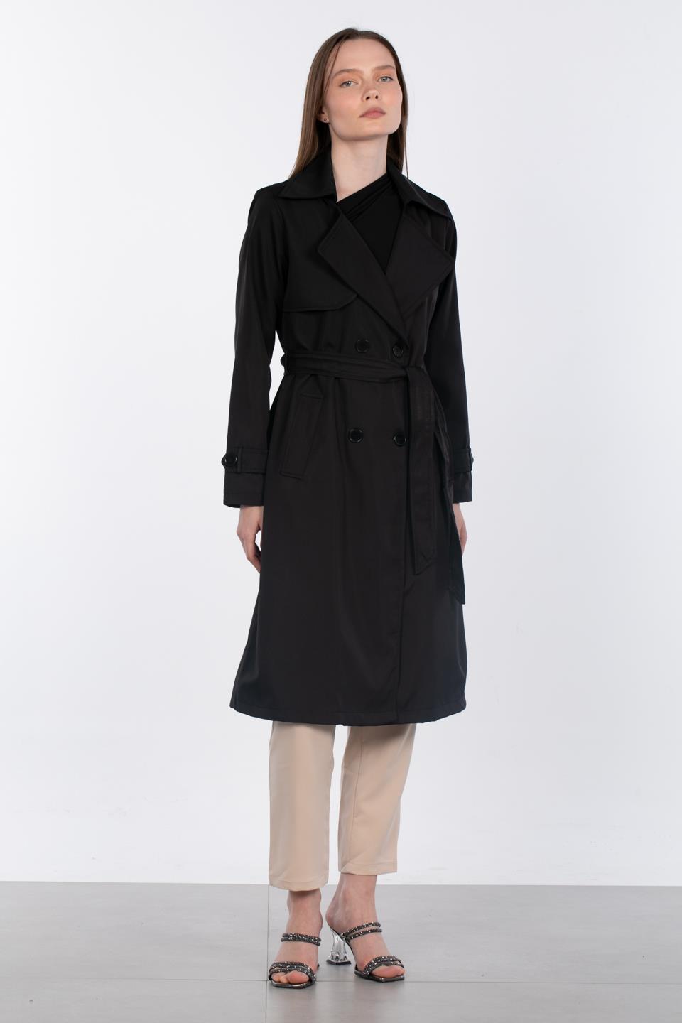 Beli Kuşaklı Düğmeli Uzun Trençkot - Siyah